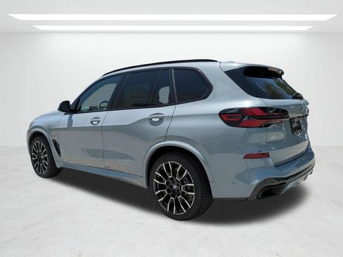 New 2026 BMW X5 xDrive50e w/ M Sport Package AWD/4WD image 6