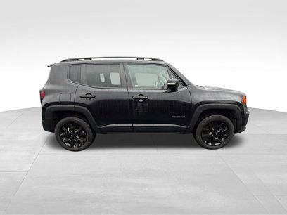 Used 2023 Jeep Renegade Altitude w/ Sun/Sound Group