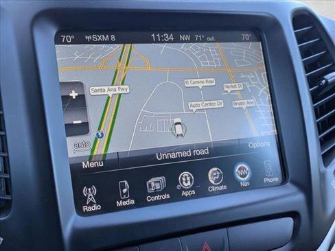 Used 2018 Jeep Cherokee Trailhawk w/ Comfort/Convenience Group AWD/4WD image 13