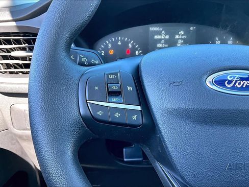 Used 2021 Ford Escape SE image 24