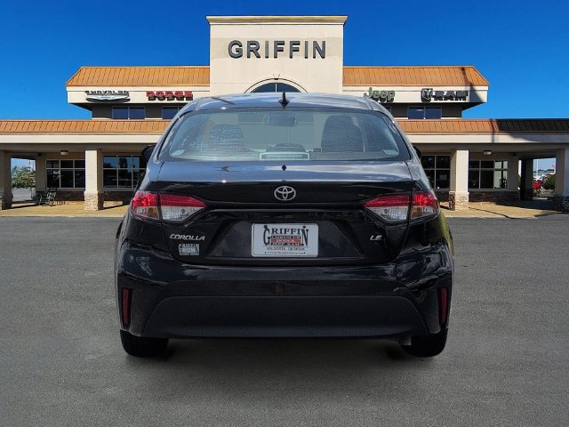 Used 2024 Toyota Corolla LE FWD image 8