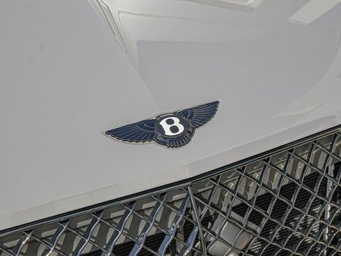 New 2026 Bentley Bentayga Speed AWD/4WD image 7