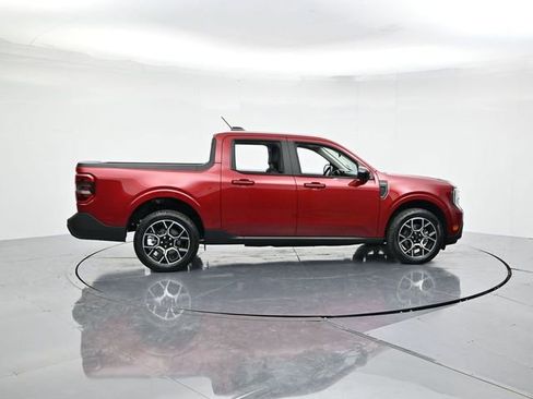 New 2025 Ford Maverick Lariat w/ 4K Tow Package image 3