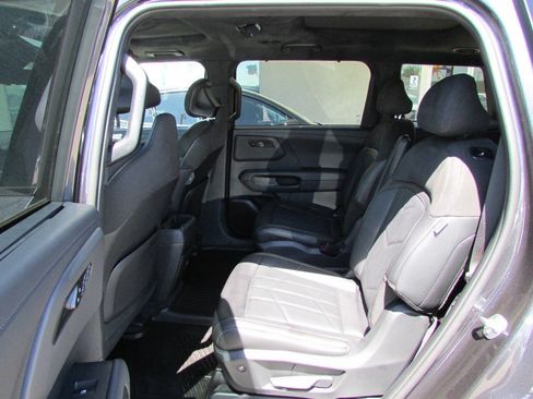 Used 2027 Kia Telluride SX Prestige X-Pro AWD/4WD image 36