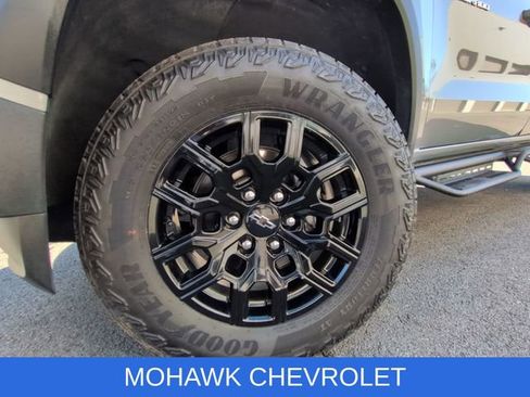 Used 2023 Chevrolet Colorado Trail Boss w/ Advanced Trailering Package AWD/4WD image 29