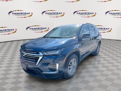 Used 2023 Chevrolet Traverse LT