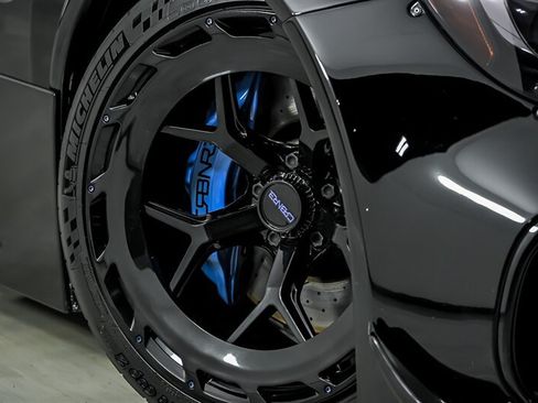 Used 2017 Mercedes-Benz AMG GT Coupe image 4