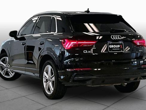 Used 2022 Audi Q3 2.0T Premium w/ Convenience Package AWD/4WD image 11
