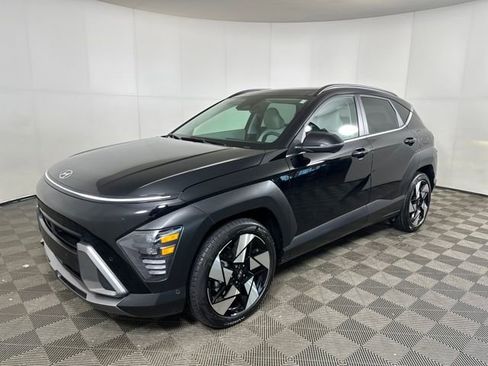 Certified 2025 Hyundai Kona Limited image 7