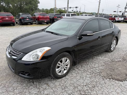 Used 2010 Nissan Altima 2.5 SL w/ SL Pkg FWD image 7