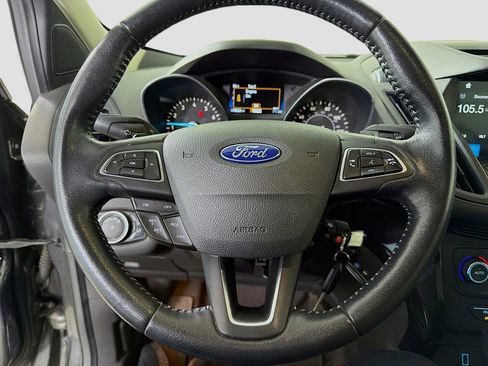 Used 2017 Ford Escape SE w/ Equipment Group 201A image 13