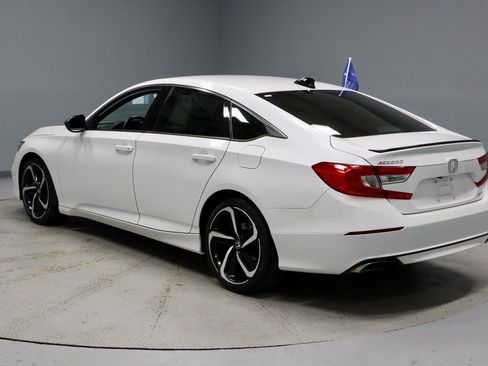 Used 2022 Honda Accord Sport image 9
