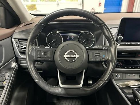 Used 2023 Nissan Rogue SV w/ SV Premium B Package AWD/4WD image 15