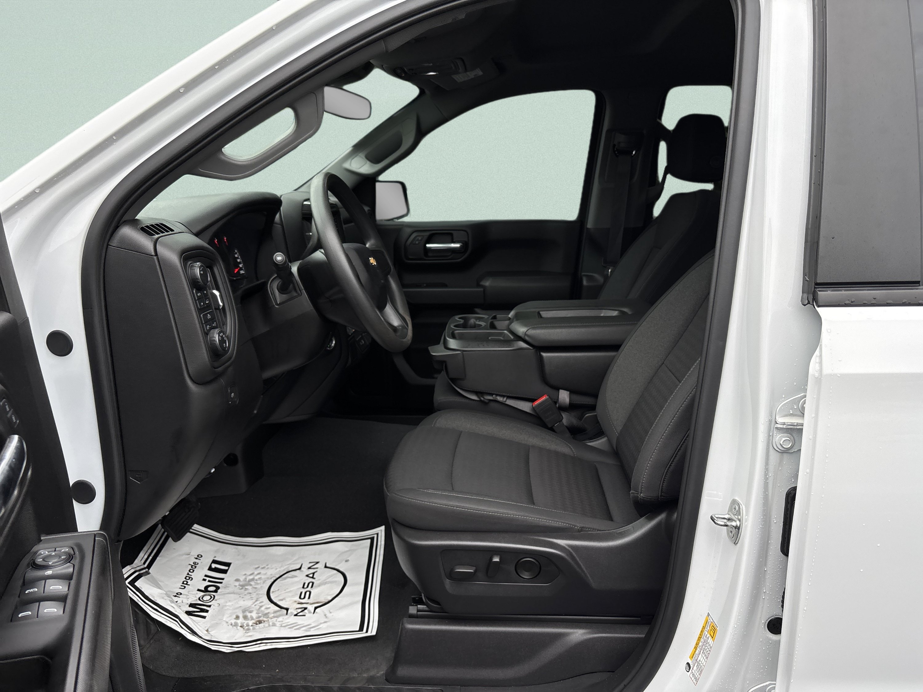 Used 2024 Chevrolet Silverado 1500 Custom w/ LPO, Dark Essentials Package AWD/4WD image 10