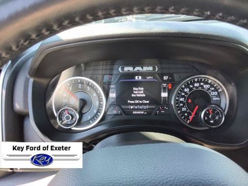 Used 2024 RAM 1500 Big Horn AWD/4WD image 32