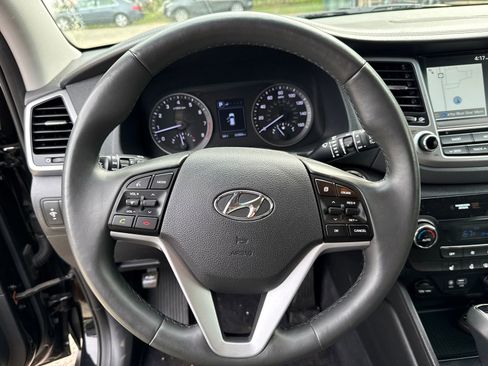 Used 2018 Hyundai Tucson Limited AWD/4WD image 14