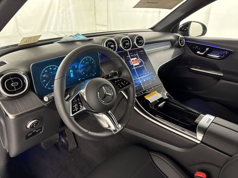 New 2026 Mercedes-Benz GLC 300 image 4