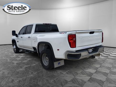 Used 2021 Chevrolet Silverado 3500 LTZ w/ LTZ Texas Edition image 3