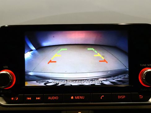 Used 2024 Nissan Altima 2.5 S image 26