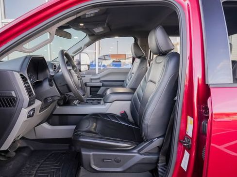 Used 2021 Ford F250 XLT w/ XLT Premium Package AWD/4WD image 25