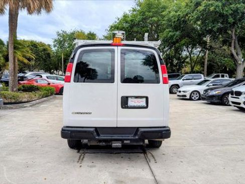 Used 2020 Chevrolet Express 2500 w/ Driver Convenience Package image 7