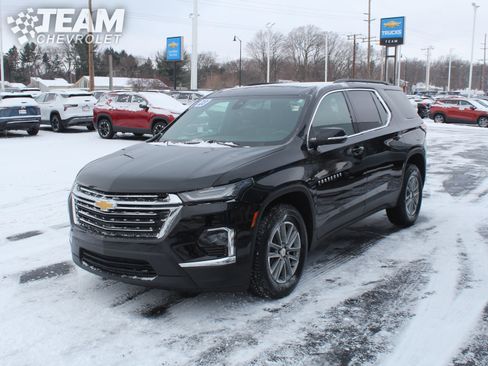 Certified 2023 Chevrolet Traverse LT image 8