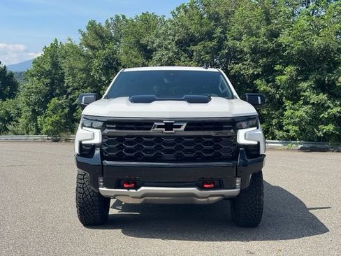 New 2026 Chevrolet Silverado 1500 ZR2 w/ LPO, Dark Essentials Package AWD/4WD image 2