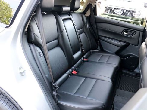Used 2024 Nissan Rogue SV w/ SV Premium Package AWD/4WD image 29