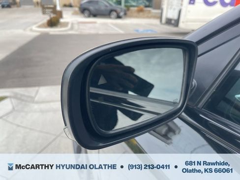 Used 2022 Chrysler 300 Touring L w/ Comfort Group RWD image 21