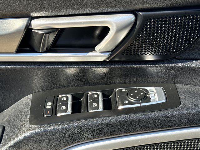 Used 2020 Kia Telluride S w/ S 8 Passenger Seating Package FWD image 17