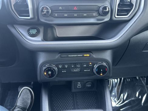 Used 2024 Ford Bronco Sport Big Bend image 17