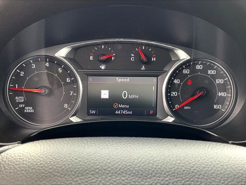 Used 2022 GMC Terrain AT4 w/ Infotainment Package II image 22