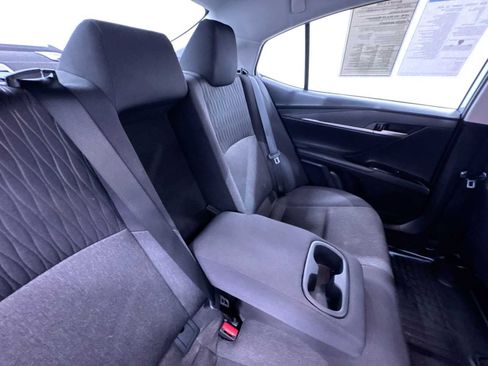 Used 2025 Toyota Camry LE w/ Convenience Package FWD image 37