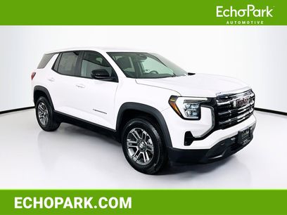 Used 2025 GMC Terrain Elevation