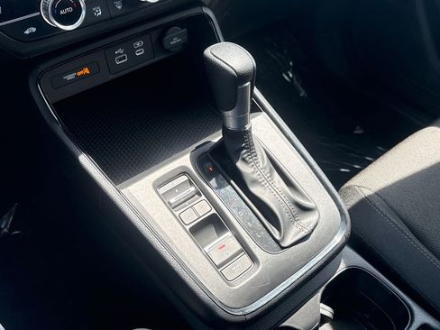 Certified 2025 Honda CR-V EX image 32