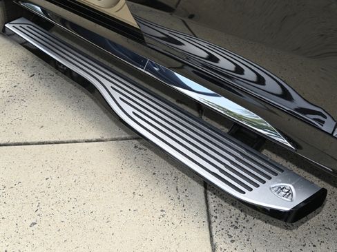 Used 2023 Mercedes-Benz Maybach GLS 600 4MATIC image 20