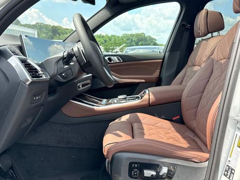 Used 2026 BMW X5 xDrive40i image 14