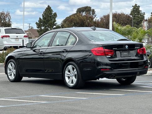 Used 2018 BMW 330i xDrive Sedan AWD/4WD image 6