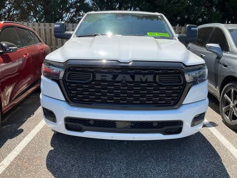 Used 2025 RAM 1500 Big Horn AWD/4WD image 2