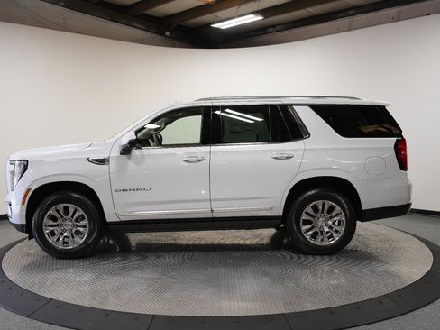 New 2026 GMC Yukon Denali w/ Sun & Power Step Package image 7