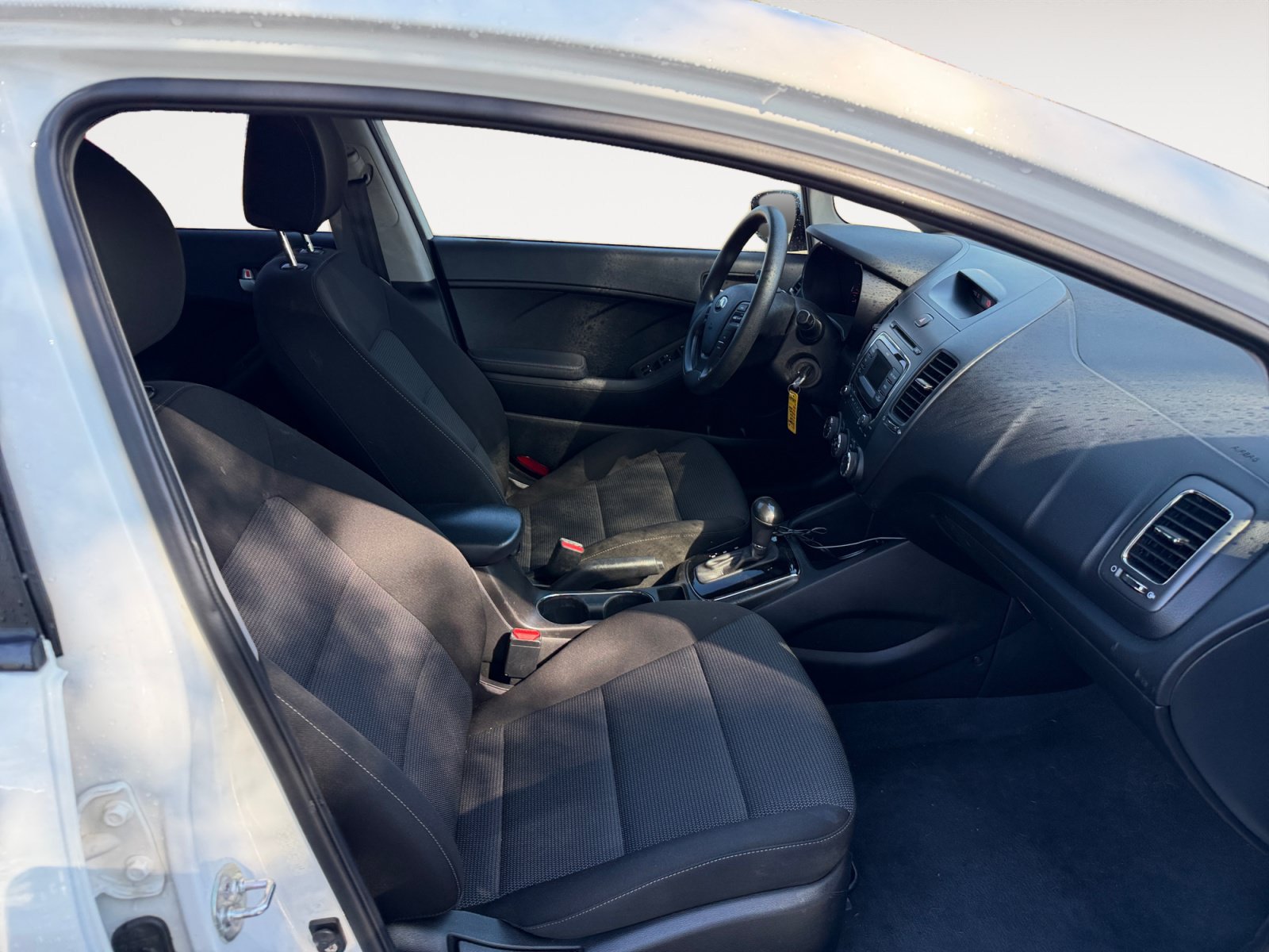 Used 2018 Kia Forte LX FWD image 15