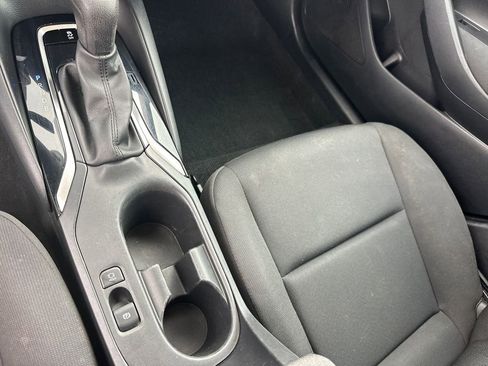 Used 2024 Toyota Corolla LE image 31
