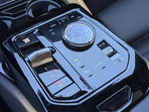 Certified 2026 BMW 530i w/ Premium Package image 12