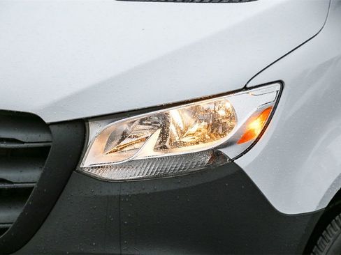 New 2025 Mercedes-Benz Sprinter 2500 image 7