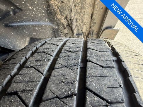 Used 2022 RAM 1500 Limited AWD/4WD image 9