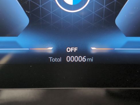 Used 2026 BMW X1 xDrive28i w/ Technology Package image 17