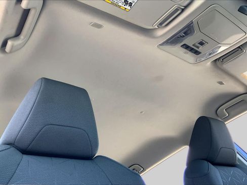 Used 2024 Toyota RAV4 XLE FWD image 14