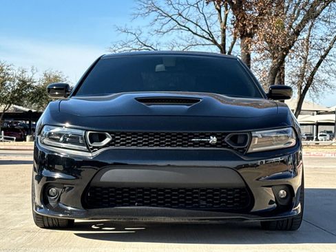 Used 2023 Dodge Charger Scat Pack w/ Plus Group RWD image 2