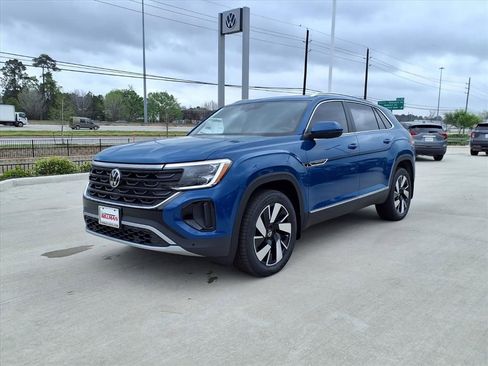 New 2026 Volkswagen Atlas Cross Sport SEL AWD/4WD image 2