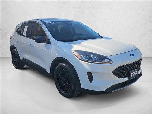 Certified 2022 Ford Escape SE image 7